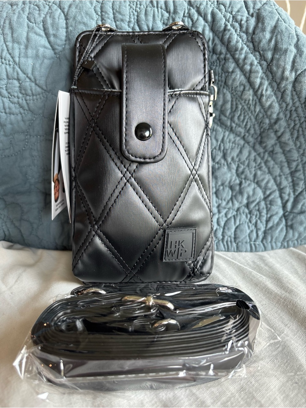 HKWIP Ring Ring RFID Phone Crossbody Wallet Black Quilted Crossbody NWT